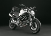 Ducati Monster 696